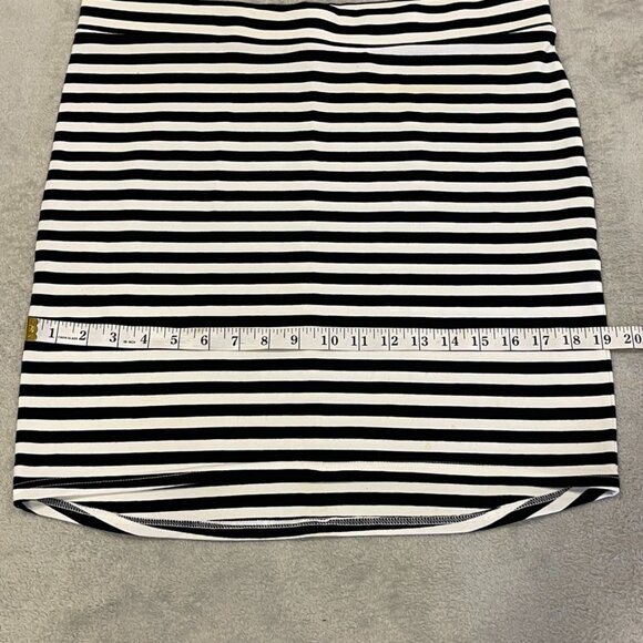 Mini Skirt Bundle Size Large H&M - Picture 5 of 16